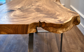 What is Live Edge furniture?